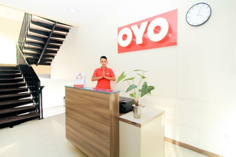 Oyo 204 Blessing Residence Surabaya Exterior foto
